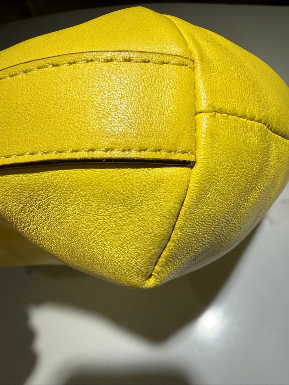 COACH Legacy Leather Courtenay Hobo Shoulder bag, turnlock 22381 Yellow